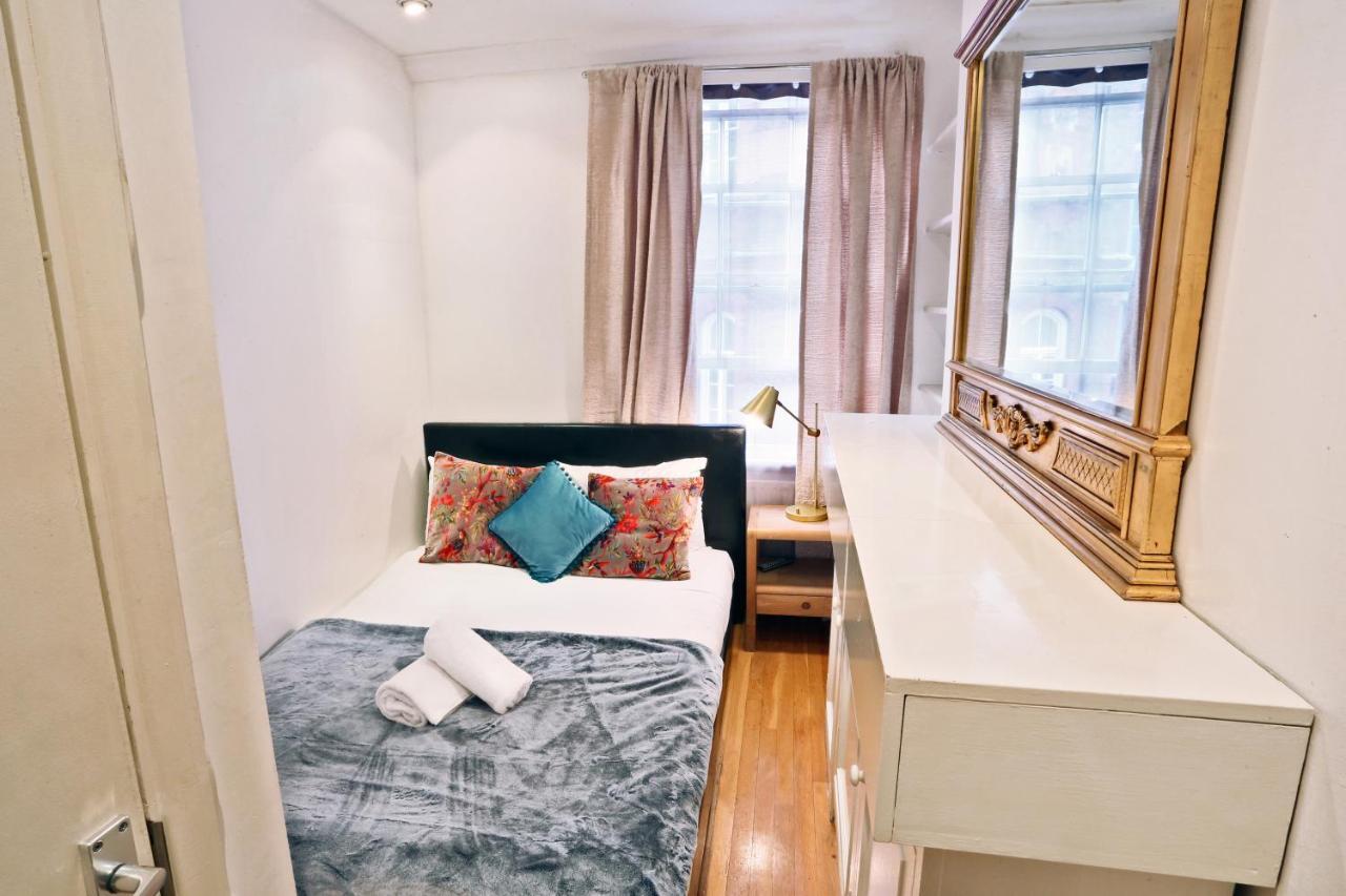 Case de vacanță Magical & Charming 8 Covent Garden Townhouse *